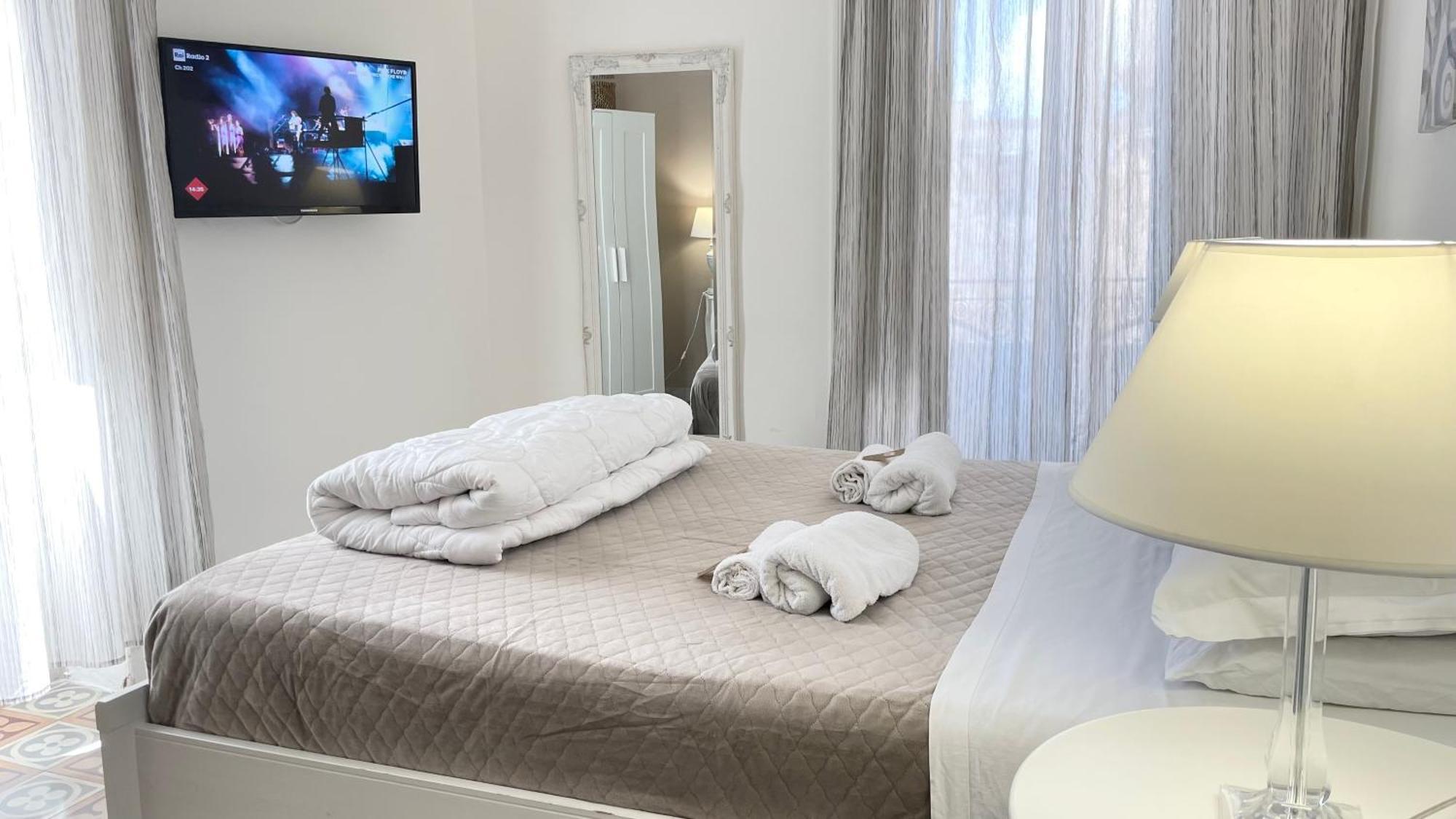 Bb Essenze Bed and Breakfast Παλέρμο Εξωτερικό φωτογραφία