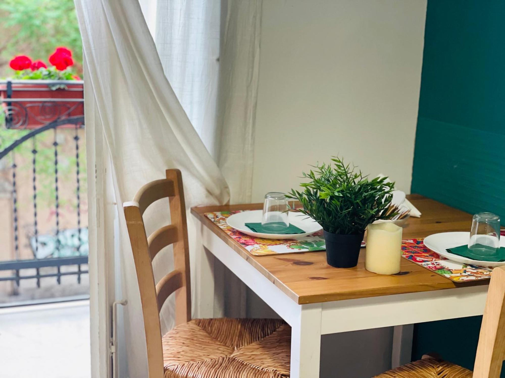 Bb Essenze Bed and Breakfast Παλέρμο Εξωτερικό φωτογραφία
