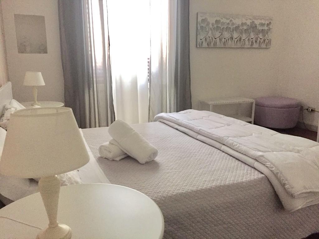 Bb Essenze Bed and Breakfast Παλέρμο Εξωτερικό φωτογραφία